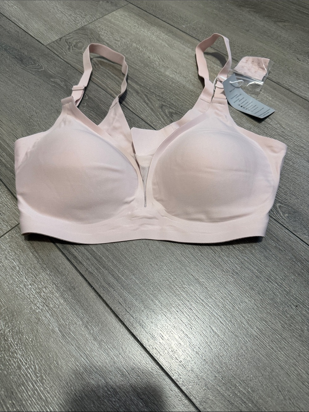 Wireless Seamless m Bra in Light Pink